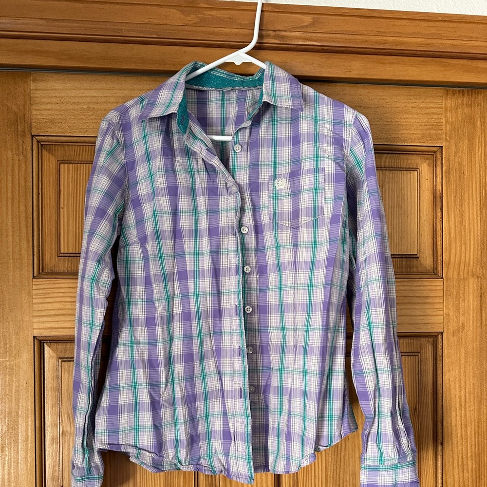 Womens Cinch button up shirt medium